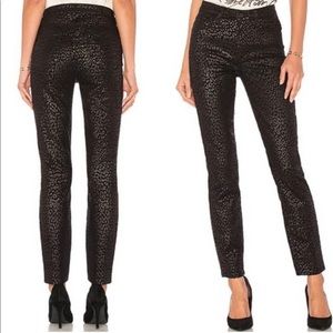 Paige Hoxton High Rise, Ultra skinny Jeans in
Metallic Leopard Noir Sz 27